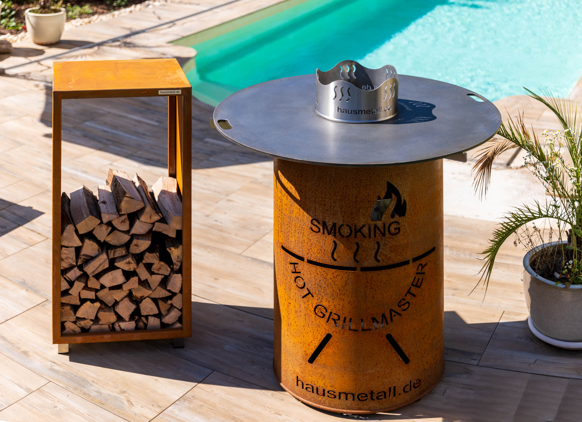 Planchagrill aus Cortenstahl mit Edelrost SMOKING HOT GRILLMASTER